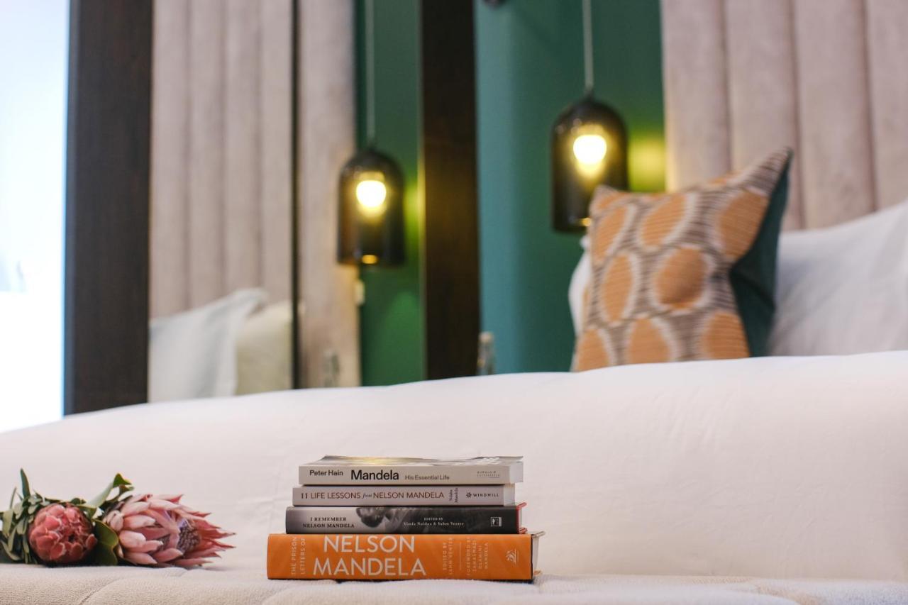 Sanctuary Mandela Hotell Johannesburg Exteriör bild